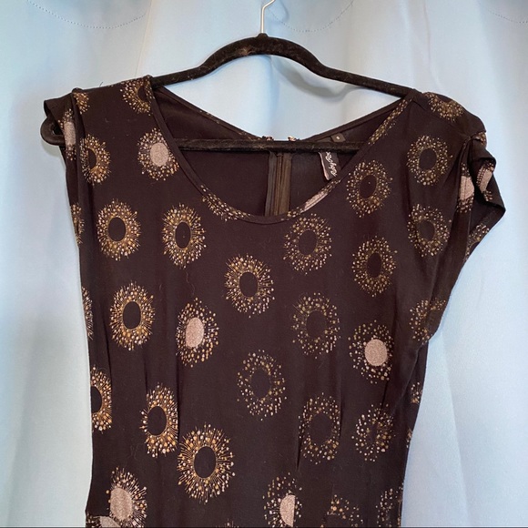 {3 For $25} Chic Midi Dress l Size S - Picture 2 of 3
